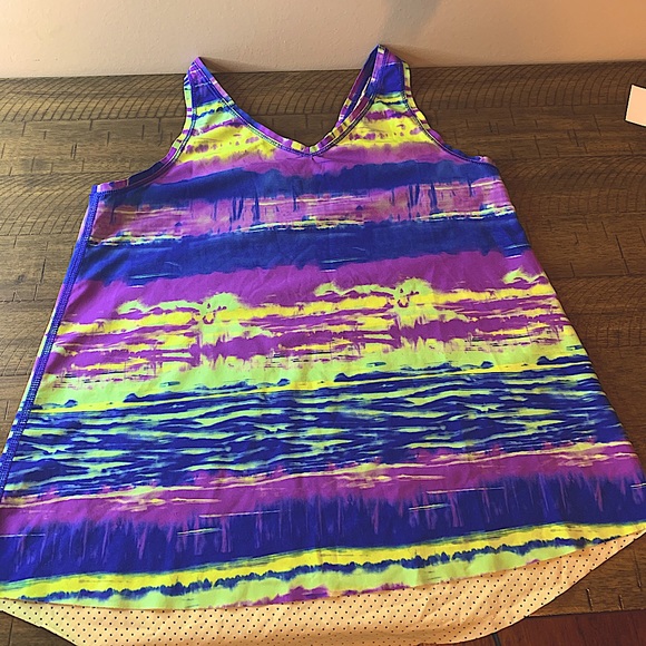 Ivivva tank top! Barley worn - Picture 1 of 3